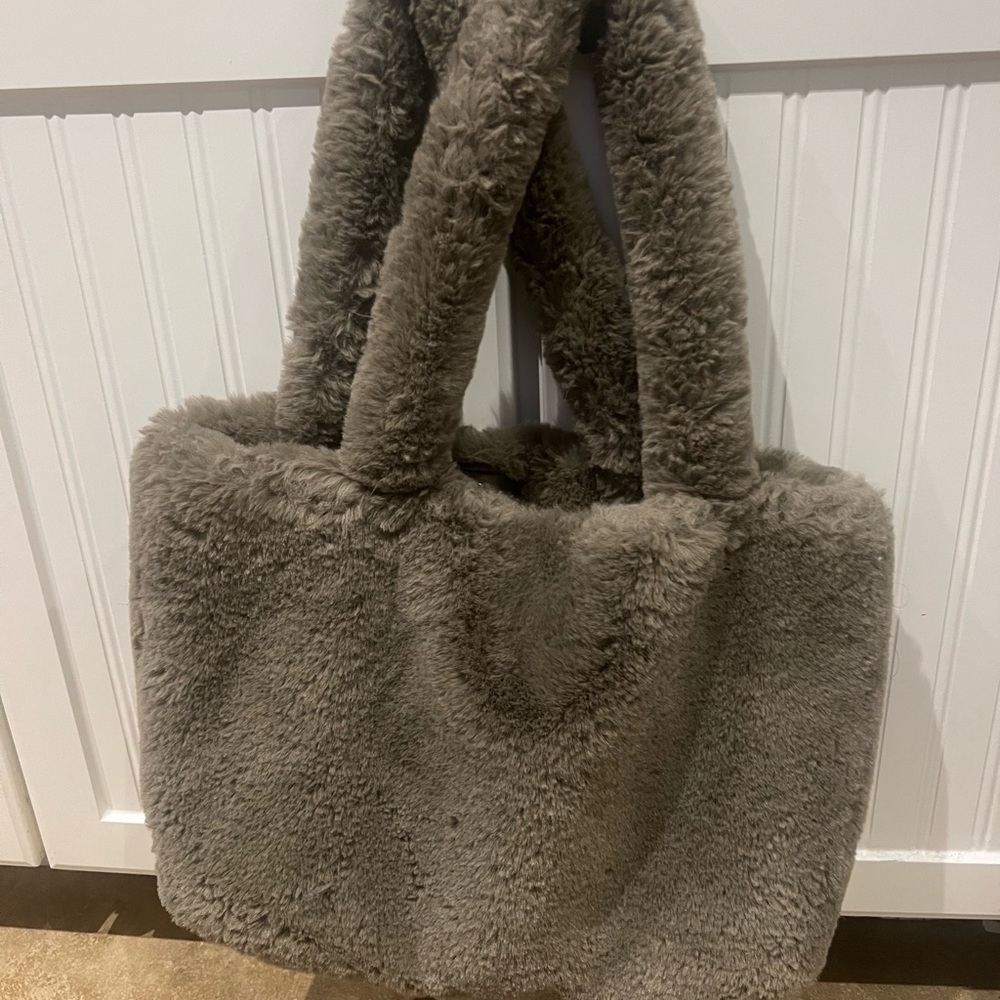 Fuzzy HM tote bag